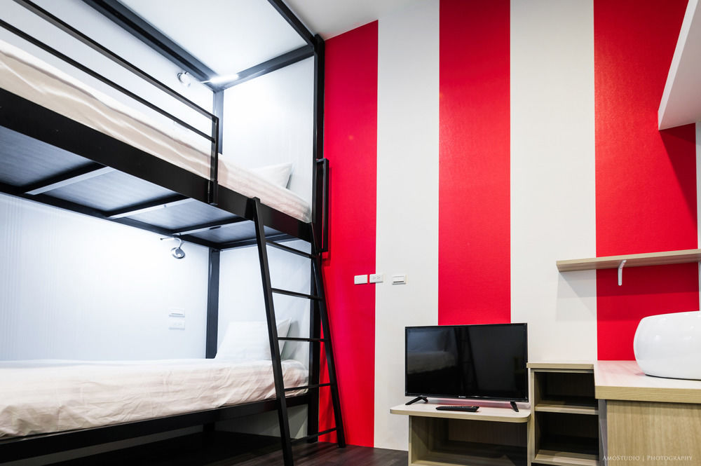 Place‧X Hotel Taipei Bagian luar foto