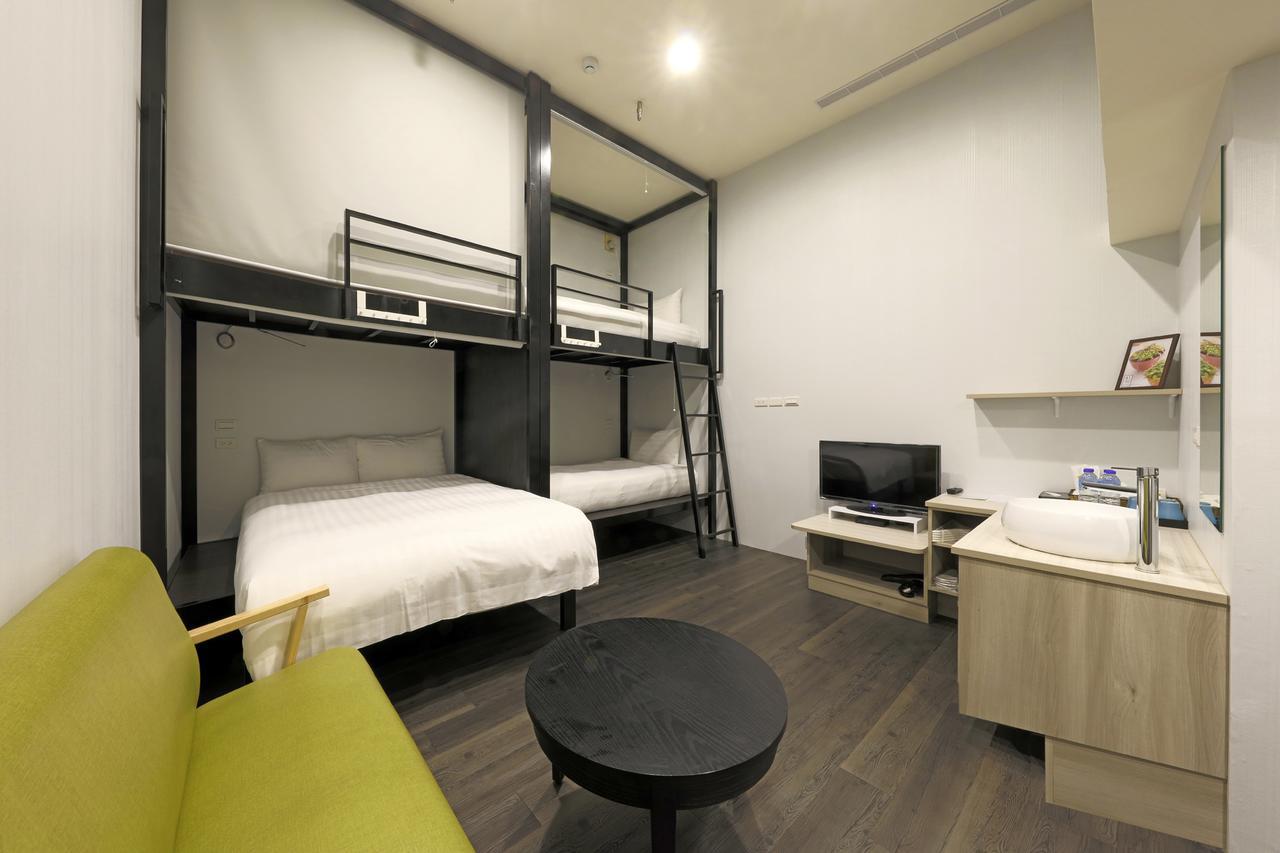 Place‧X Hotel Taipei Bagian luar foto