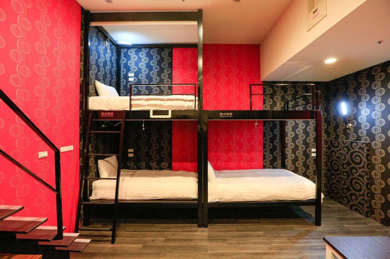 Place‧X Hotel Taipei Bagian luar foto