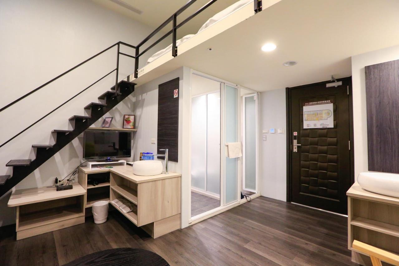 Place‧X Hotel Taipei Bagian luar foto