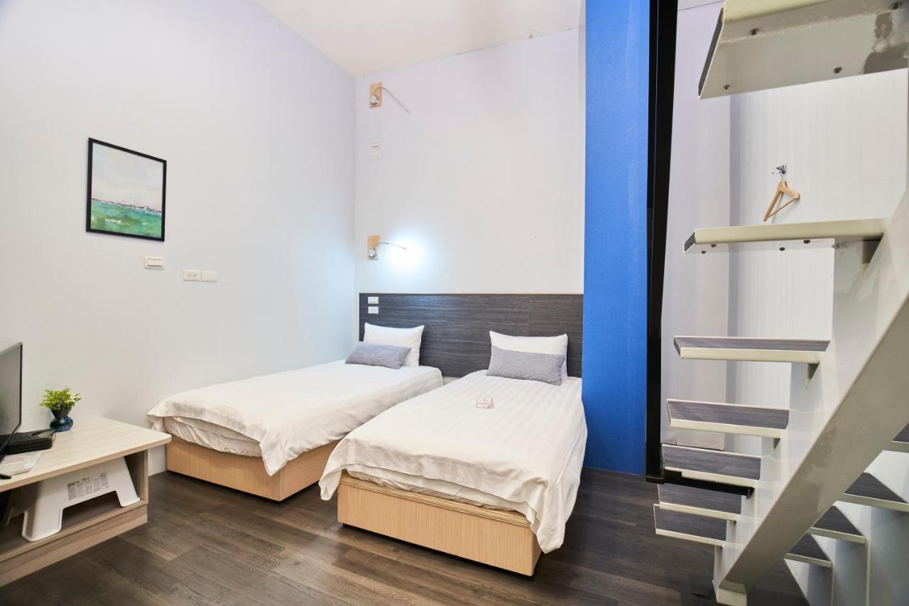 Place‧X Hotel Taipei Bagian luar foto