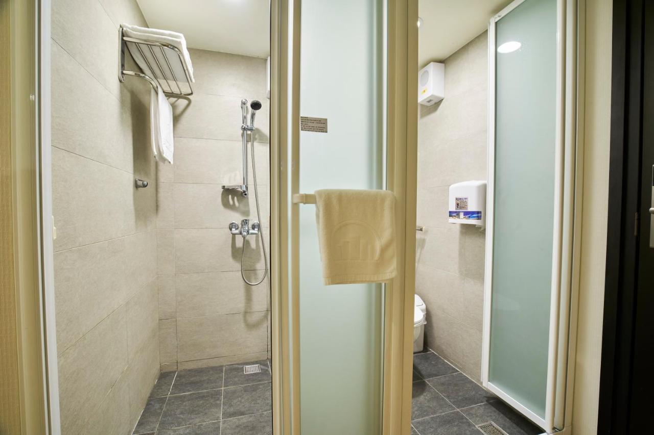 Place‧X Hotel Taipei Bagian luar foto