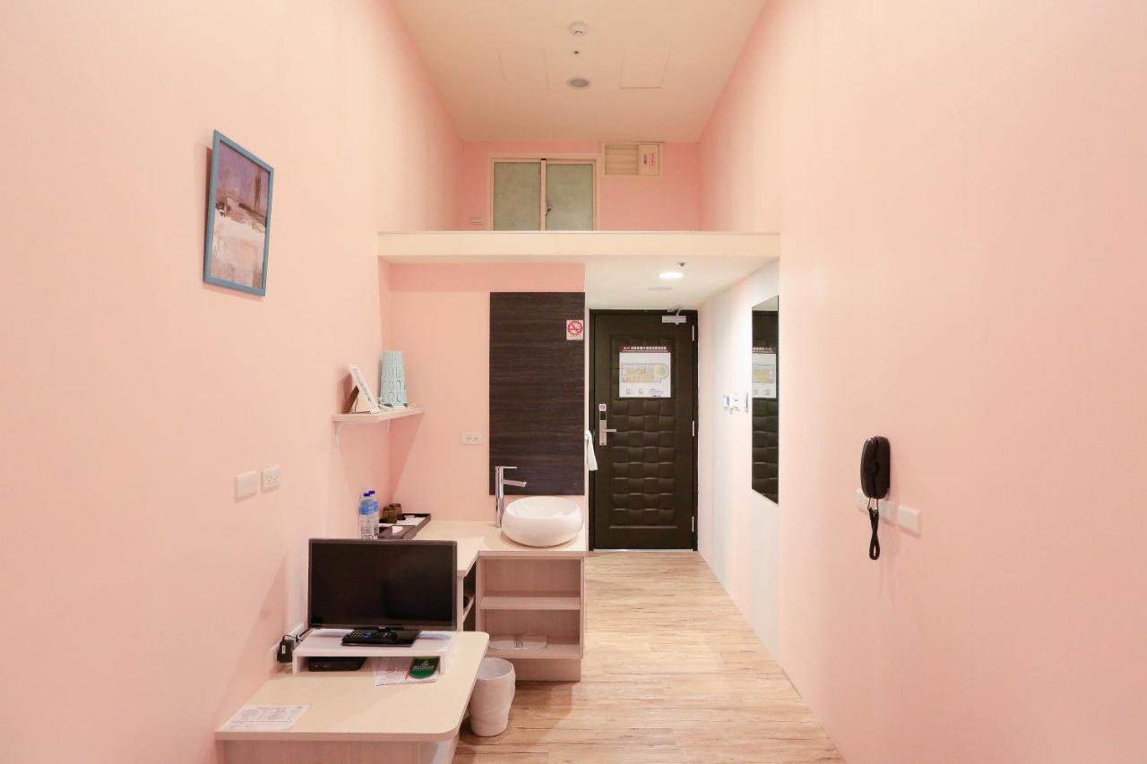 Place‧X Hotel Taipei Bagian luar foto